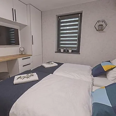 Meszes Apartman *